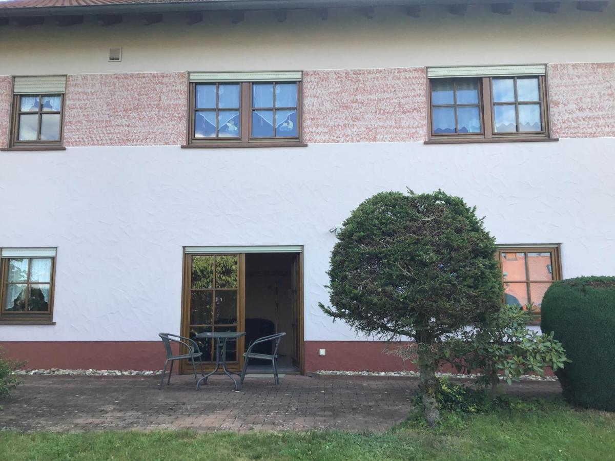 Ferienwohnung Zur Kartause Schollbrunn エクステリア 写真